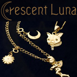 人気タレントも愛用!芸能人の御用達アクセサリー Crescent Luna