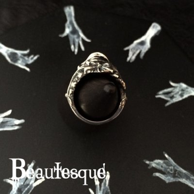 義眼のティアドロップリング|ビュウテスク