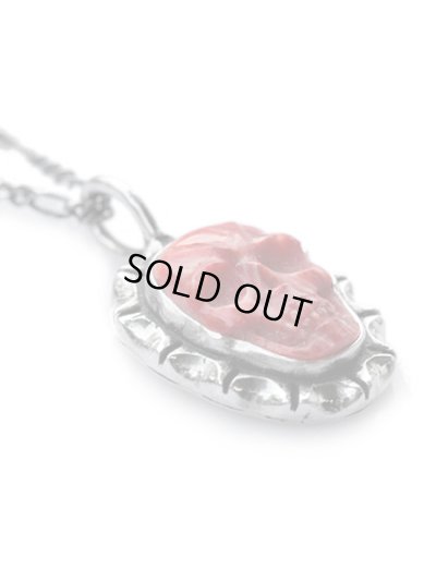 ジョニーデップ愛用アクセサリー「リーダウニー」スカルペンダント（スパイニーオイスター）