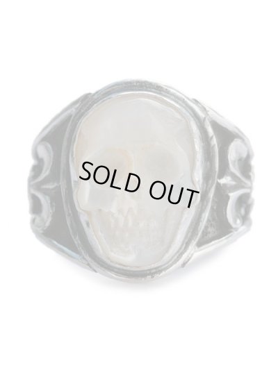 ジョニーデップ愛用アクセサリー「リーダウニー」スカルリング(マザーオブパール)