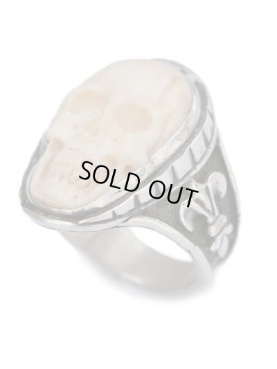 ジョニーデップ愛用アクセサリー「リーダウニー」ラージスカルリング(マンモスの牙)