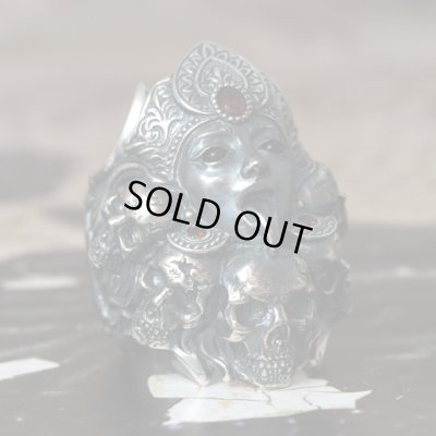 悪鬼を喰らう黒き女神カーリーのシルバーリング｜Guardia/ガルディア