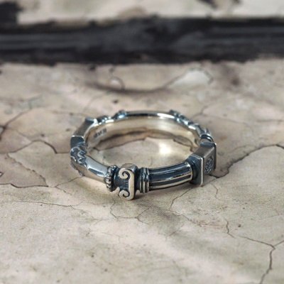 古代ギリシャ建築の円柱からイメージしたシルバーリング|Guardia/ガルディア