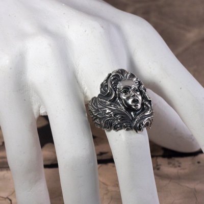 海の魔物セイレーンのシルバーリング|Guardia/ガルディア