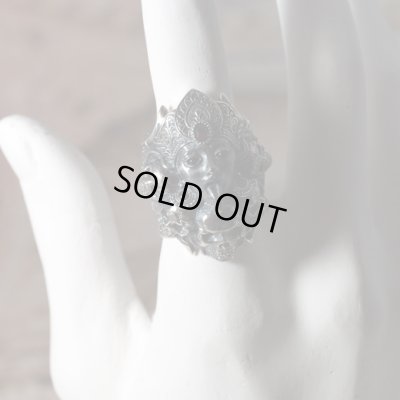 悪鬼を喰らう黒き女神カーリーのシルバーリング｜Guardia/ガルディア