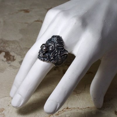 魔獣キメラのシルバーリング|ライオン、山羊、蛇の複合魔獣