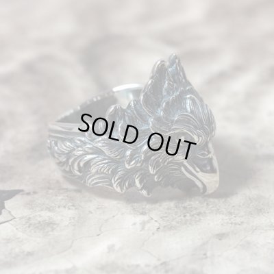 グリフィンのシルバーリング。鷲と獅子の身体を併せ持つ伝説の生物｜Guardia/ガルディア