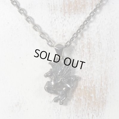 ペガサスの小振りなシルバーペンダント｜Guardia/ガルディア