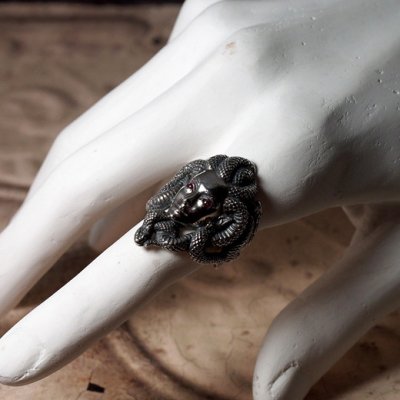 メデューサのシルバーリング|Guardia/ガルディア