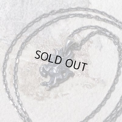 ペガサスの小振りなシルバーペンダント｜Guardia/ガルディア