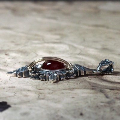 太陽の神アポロンをイメージしたシルバーペンダント|Guardia/ガルディア