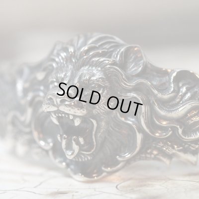 ライオンのシルバーバングル｜Guardia/ガルディア