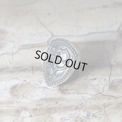 盾のシルバーピンズ｜Guardia/ガルディア