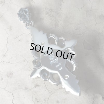 太陽の神アポロンをイメージしたシルバーペンダント｜Guardia/ガルディア