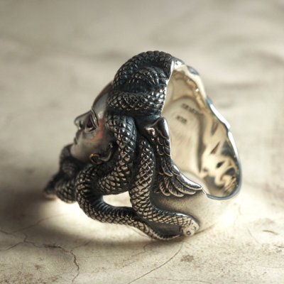 メデューサのシルバーリング|Guardia/ガルディア