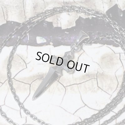 シンプルなダガーペンダント｜Guardia/ガルディア