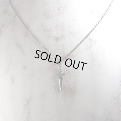 シンプルなダガーペンダント｜Guardia/ガルディア