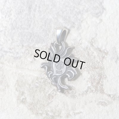 ペガサスの小振りなシルバーペンダント｜Guardia/ガルディア