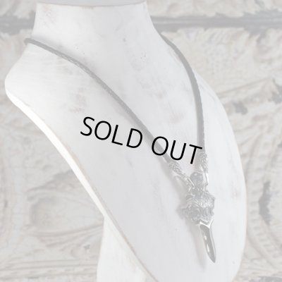 アテナのシルバー&レザーネックレス|Guardia/ガルディア