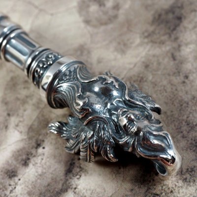 セイレーンのシルバーペンダント。美しい歌声で船乗りを惑わせる魔物|Guardia/ガルディア