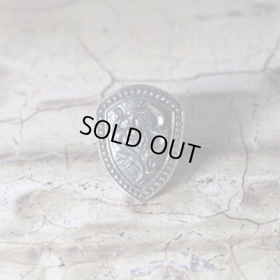 盾のシルバーピンズ｜Guardia/ガルディア