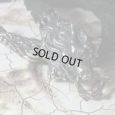 ケルベロスのレザーブレスレット｜Guardia/ガルディア