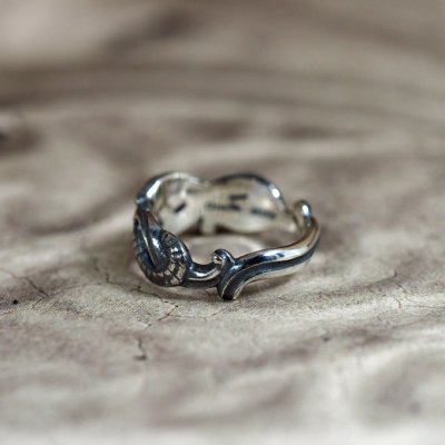 蛇のピンキーリング|Guardia/ガルディア