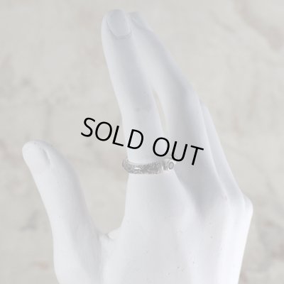 西洋の柱をモチーフにしたシルバーリング｜Guardia/ガルディア