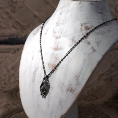 海の魔物セイレーンのシルバーネックレス|Guardia/ガルディア