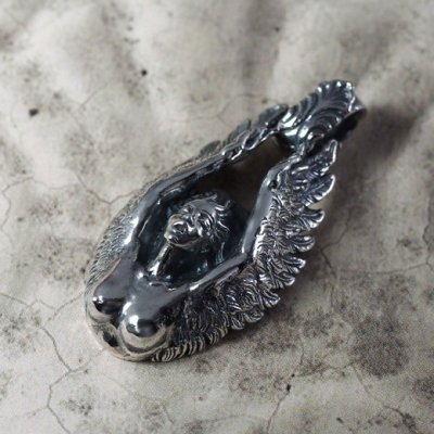 海の魔物セイレーンのシルバーネックレス|Guardia/ガルディア