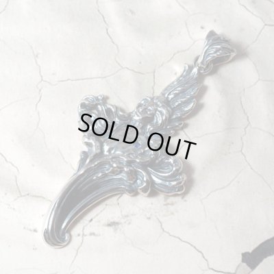 愛と美の女神アフロディーテのシルバーペンダント｜Guardia/ガルディア