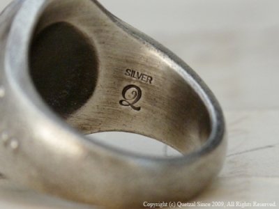 スモールマリアオーバルリング（シルバーver.）/Quetzal（ケツァール）