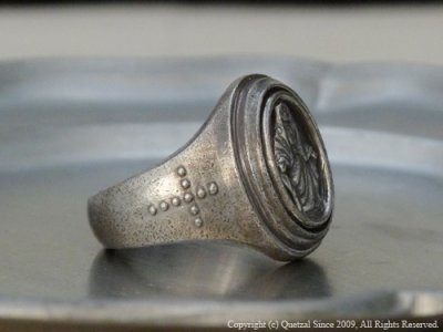 スモールマリアオーバルリング（シルバーver.）/Quetzal（ケツァール）