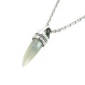 アークシルバーアクセサリーズ/[ゴールデンボンバー歌広場淳さん着用] white fang pendant