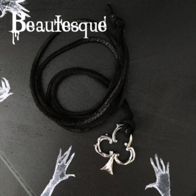 [クローバー レザーネックレス] Club｜Beautesque（ビュウテスク）