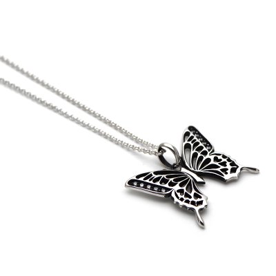 透かし模様の両羽アゲハ蝶ペンダント|FUNKOUTS-ageha【ファンクアウツ-アゲハ】