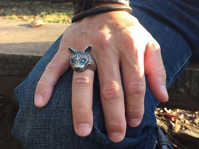 【猫リング】Cait Sith has Blue CZ Eyes|gush(ガッシュ)