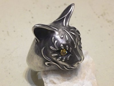 【猫リング】Cait Sith has CZ Yellow Eyes|gush(ガッシュ)