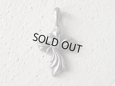 【クロス ネックレス】Arabesque Cross（small）｜gush（ガッシュ）