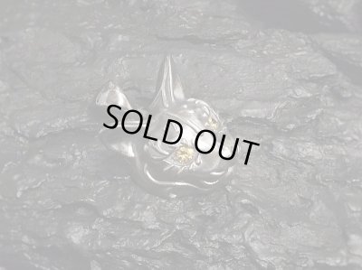 【ネコ 猫ネックレス】Cait Sith has Yellow CZ Eyes｜gush（ガッシュ）