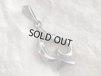 【スペード ネックレス】Twisted Spade（Stone Setting Style / BZ）｜gush（ガッシュ）