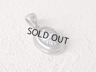 【ライオン ネックレス】Lion in Oval｜gush（ガッシュ）