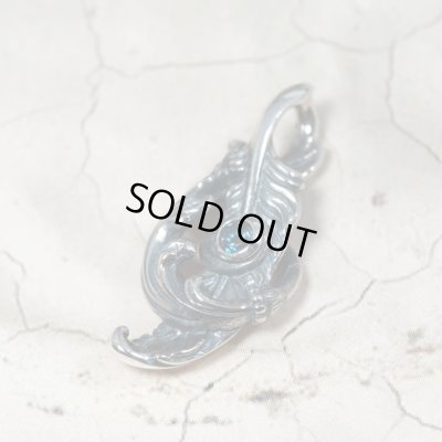 [フェザーネックレス] Musa（ムーサ）｜Guardia/ガルディア