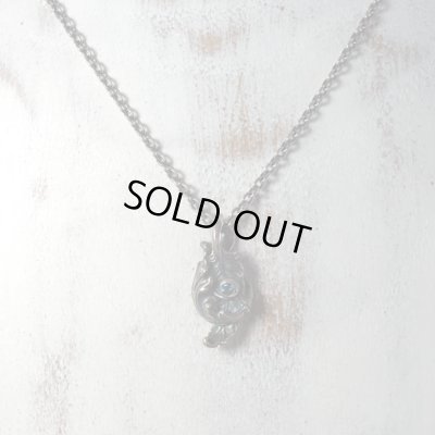 [フェザーネックレス] Musa（ムーサ）｜Guardia/ガルディア