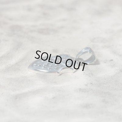 [クロスエンブレム ネックレス] Crossed Acanthus（クロストアカンサス）｜Guardia/ガルディア