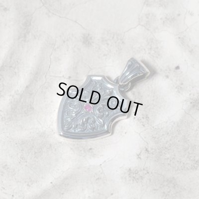 [クロスエンブレム ネックレス] Crossed Acanthus（クロストアカンサス）｜Guardia/ガルディア