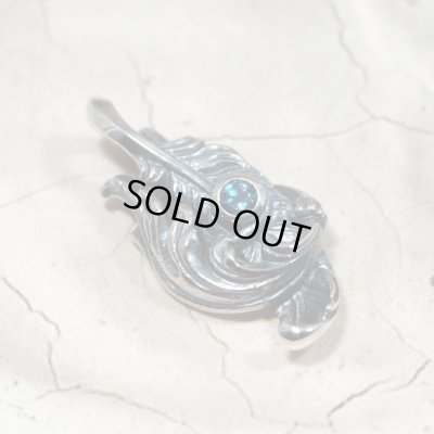 [フェザーネックレス] Musa（ムーサ）｜Guardia/ガルディア