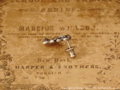 【唐草/アラベスク】ブラーゼンピアス(シルバー)/Quetzal(ケツァール)