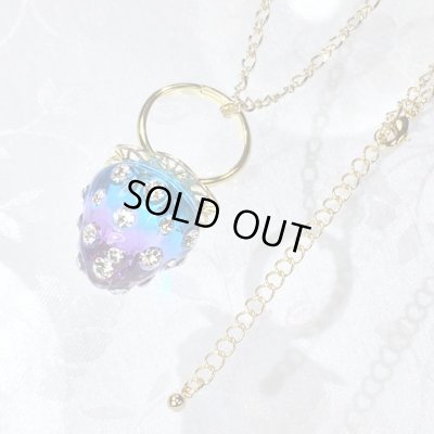 [苺/イチゴ] ストロベリー グラスネックレス｜Maho de Maho（マホドゥマホ）