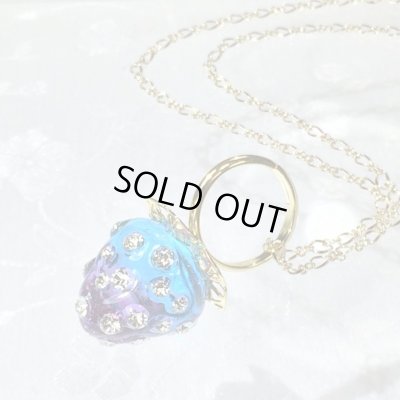 [苺/イチゴ] ストロベリー グラスネックレス｜Maho de Maho（マホドゥマホ）